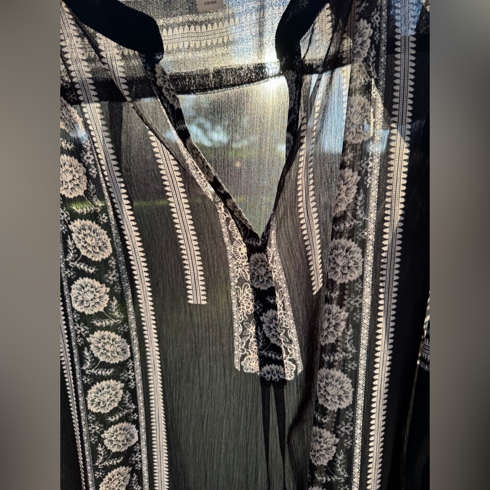 Knox Rose Women's Black and White Sheer. swimsuit cover - Picture 7 of 12